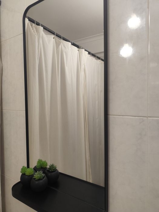 Espelhos WC com prateleira Ikea