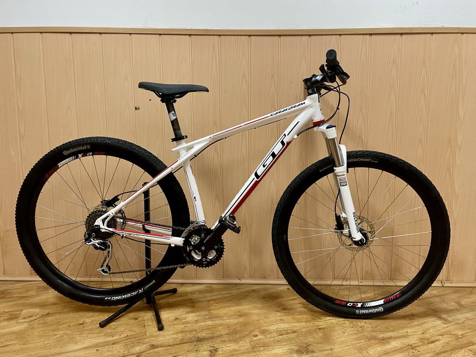 Bicicleta GT karakoram 29