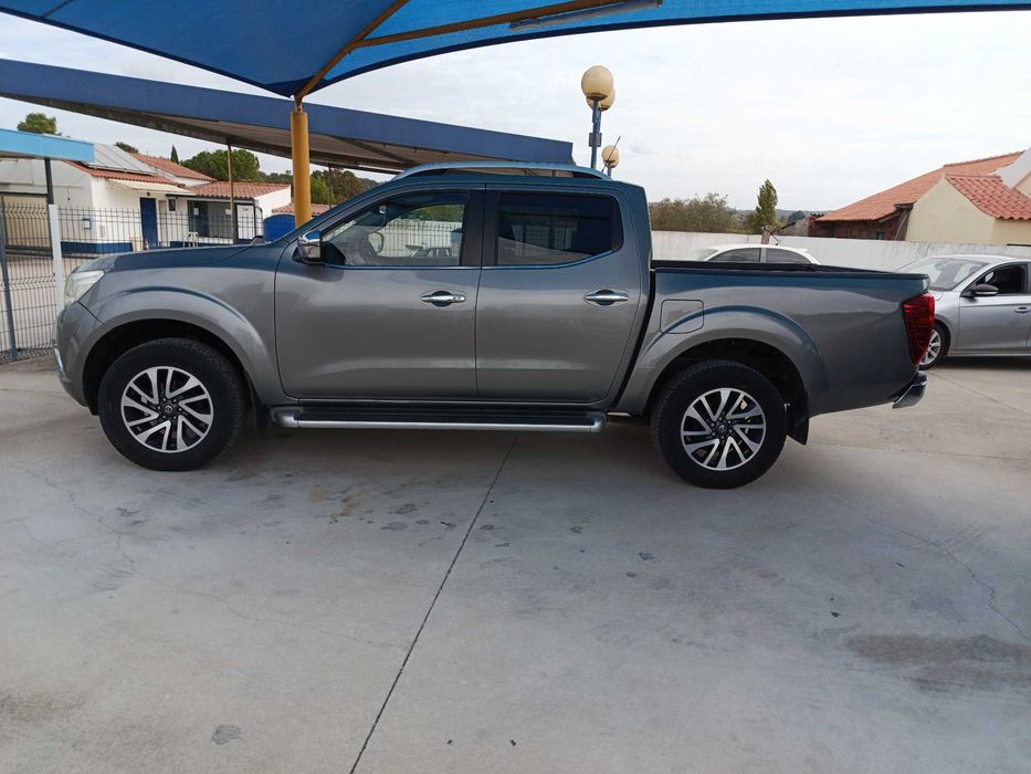 Nissan Navara NP 300 5 lugares — photo 2