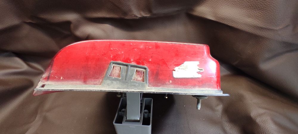 Farol Fiat uno Esquerdo