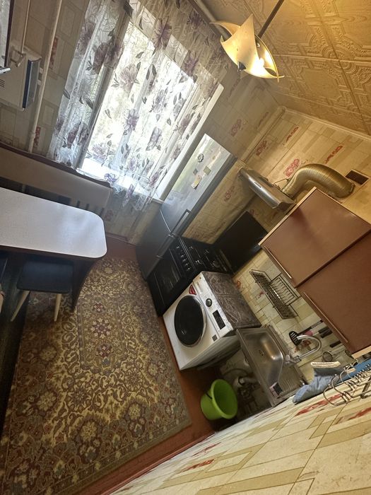 Завжди є світло Здам 1 кім по Багаєвського