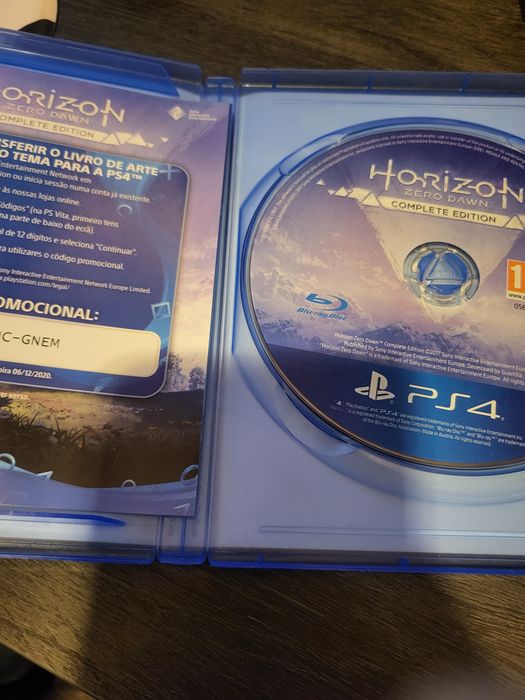 Jogo PS4 Horizon Zero Dawn: Complete Edition