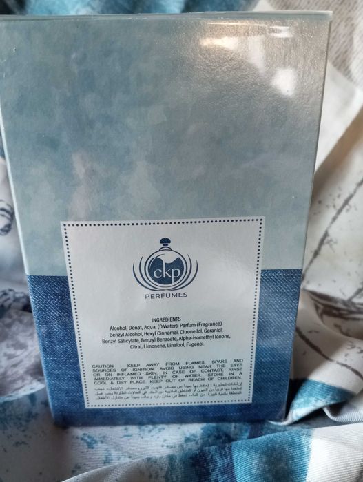 Eau de Parfum Summer Night, da CKP Perfumes.