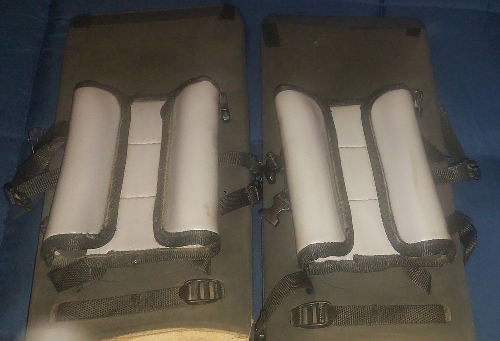 Caneleiras Skaper Guarda Redes Hoquei em patins.
24 largura e 51 altu