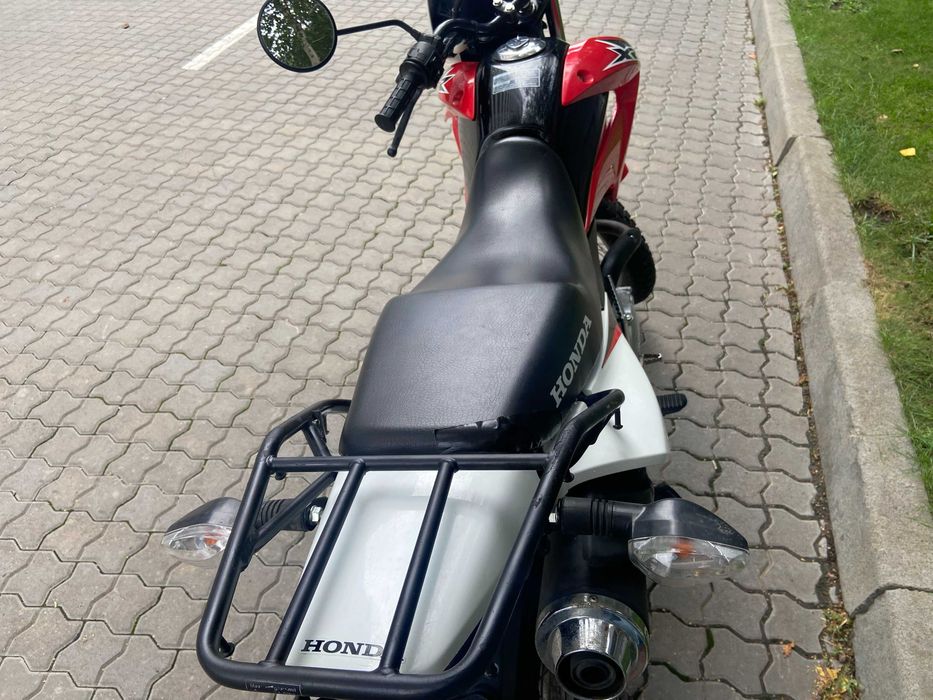 Продам Honda XR 150 L - 2015 гв