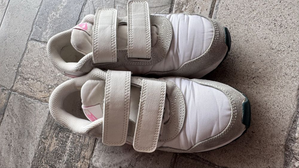 Nike uk13.5 дуже зручні