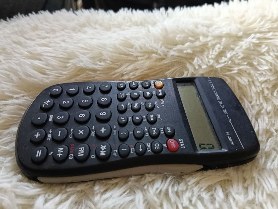 Научный калькулятор Electronic Scientific Calculator на 10 цифр.