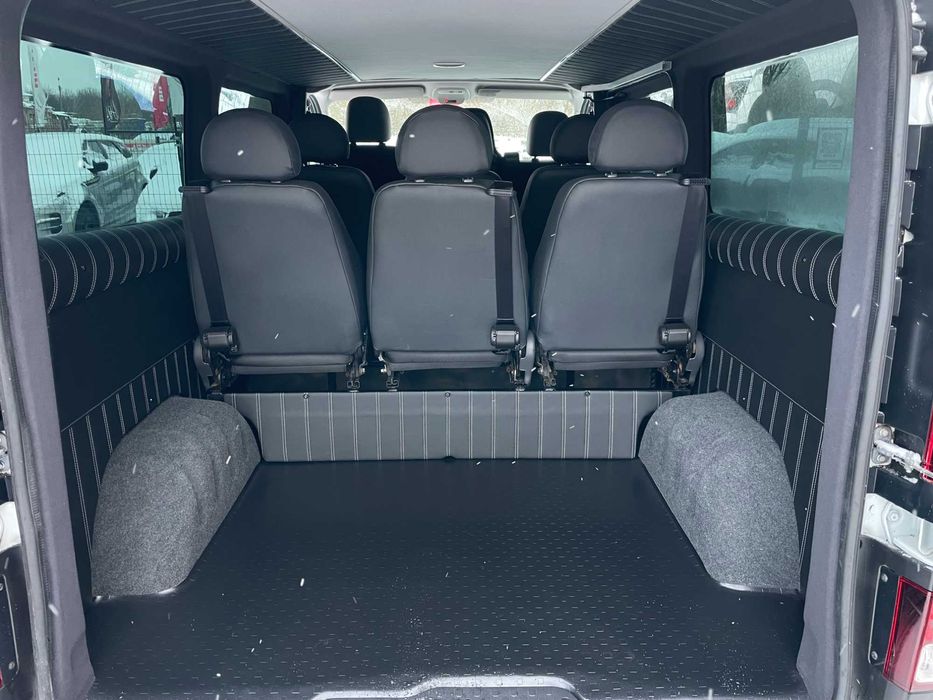 Renault Trafic 2019 9 місць