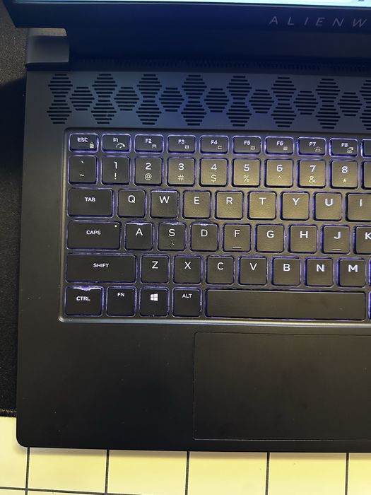 Laptop gamingowy Dell Alienware m15 r6 rtx3060, i5 11400h