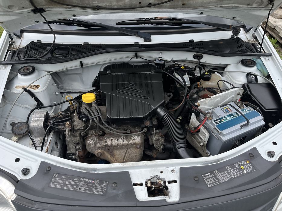 Renault Logan 1.4 2012 Газ-Бензин
