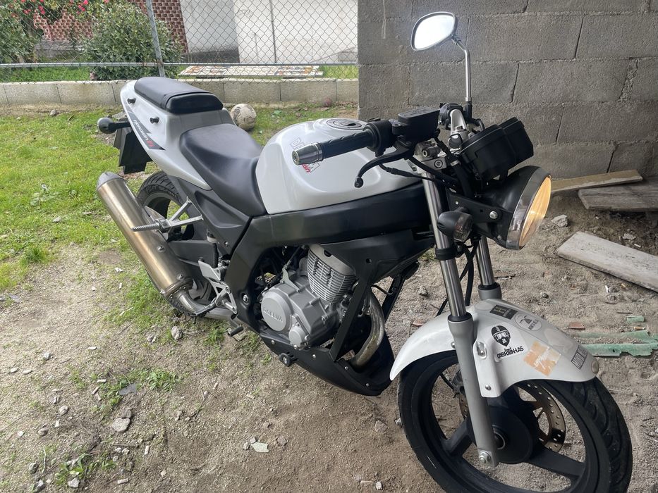 Mota para venda em bom estado