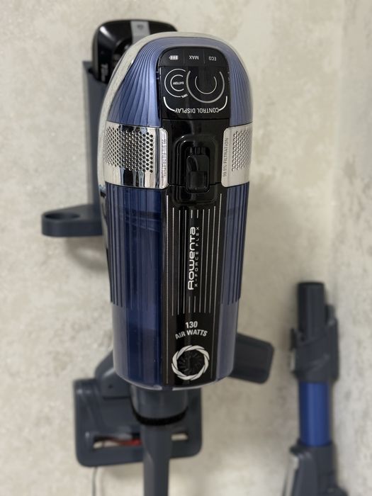 Миючий пилосос Rowenta RH98C0WO потребує ремонту