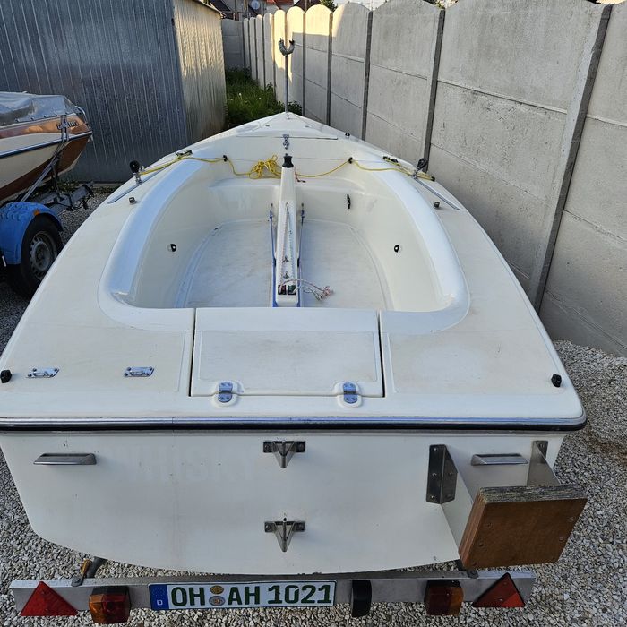 Żaglówka z Niemieckiej stoczni gruben ,Gipsy Star z przyczepami