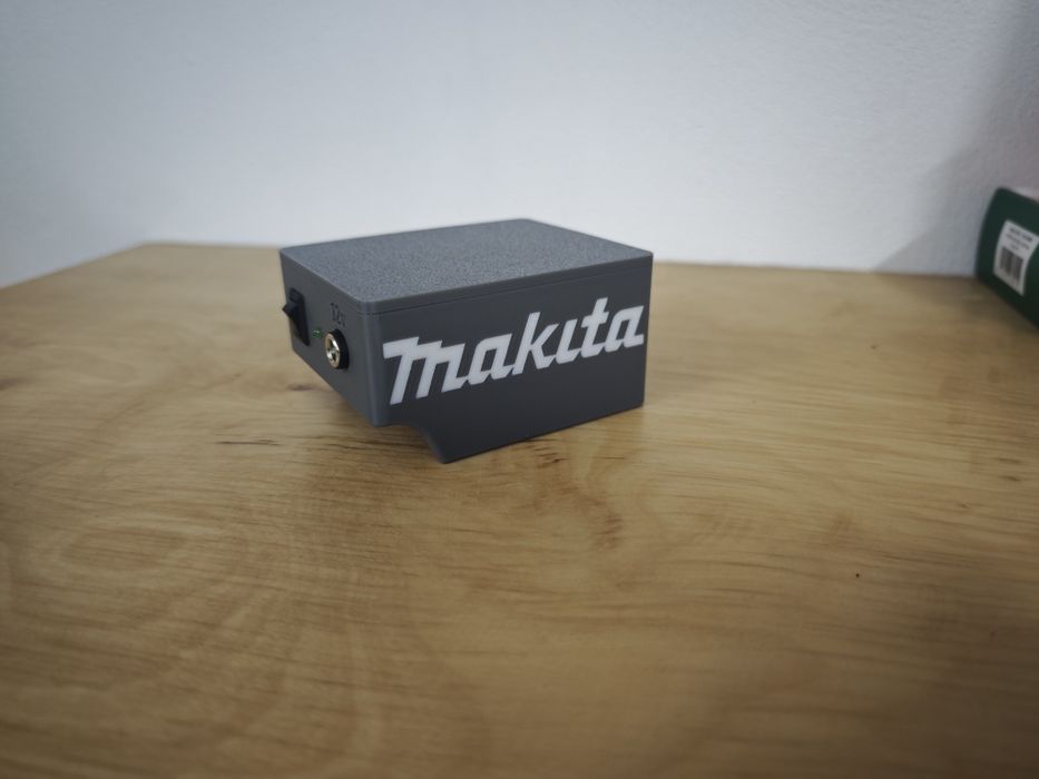 Powerbank Makita UBS C PPS QC PD 45W zasilacz 12V