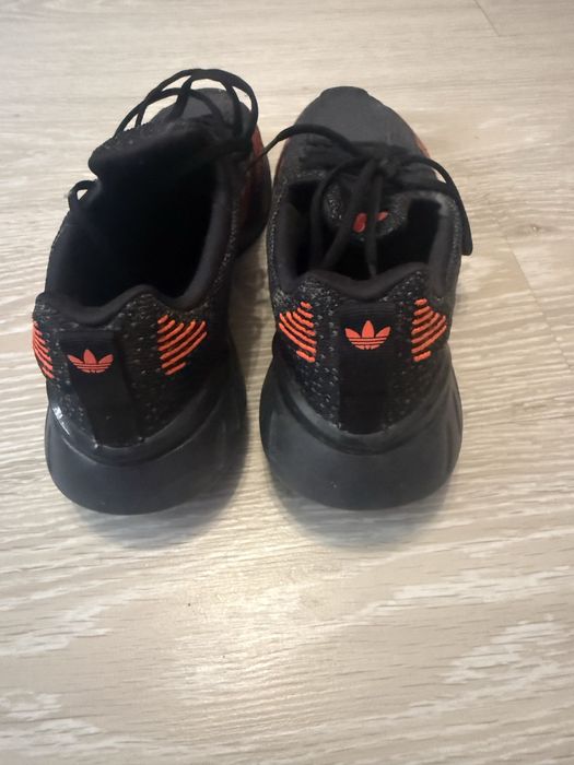 Buty adidas rozmiar 42