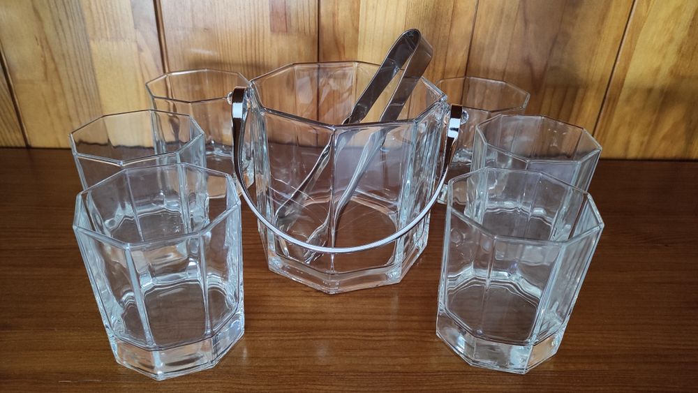 Crystal Set: Bottle + Assorted Glasses + Ice Bucket426579048373299201