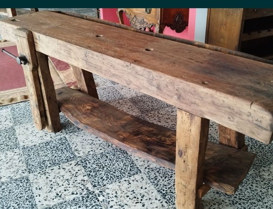 Banco carpinteiro maciço