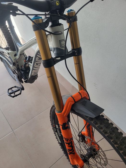 Bicicleta downhill Comencal 29