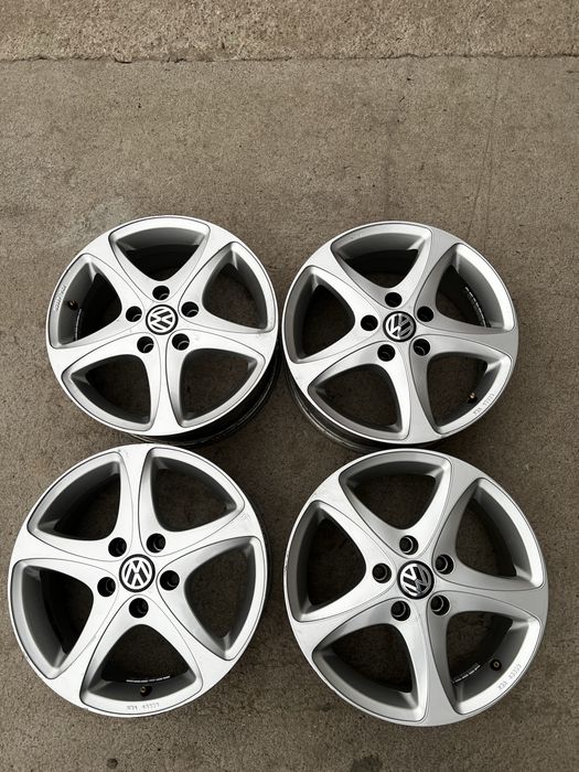 4 Felgi R16 5x112 VW Golf Turan Audi A3 A4 Seat Leon Skoda Octavia