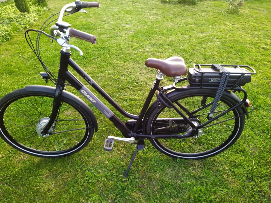 Rower elektryczny Giant Triple X 28 Alu Nexus