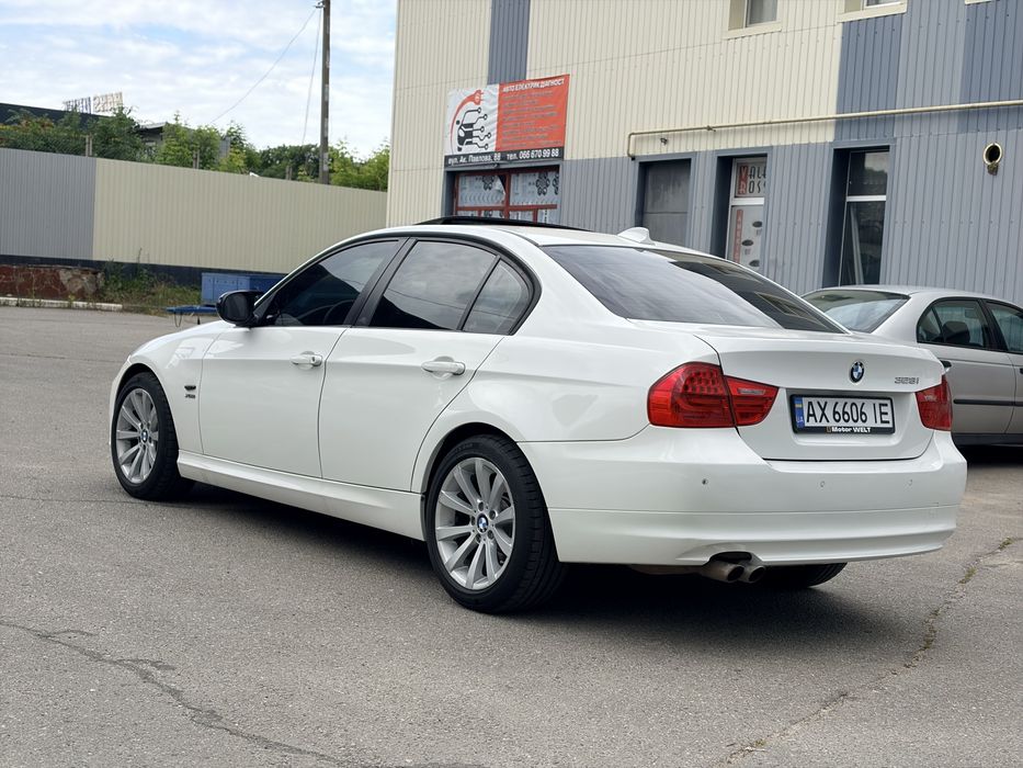 BMW 3 E90 328i xDrive! 2011год , 3 литра, автомат, идеал!
