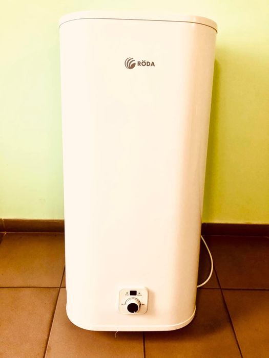 Бойлер RODA AQUA FLAT 30, 50, 80, 100V