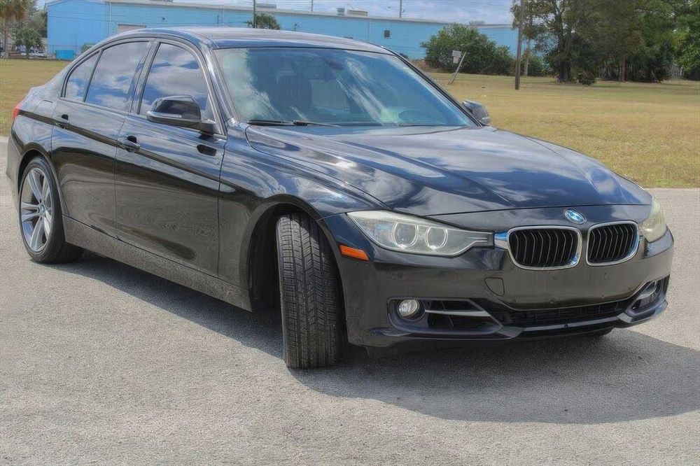 BMW 3 Series 335i      2013