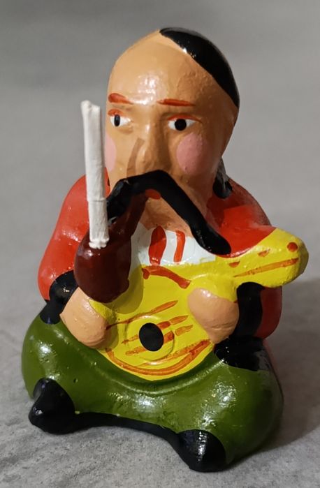 Фигурка КУРИЛЬЩИК с сигаретами