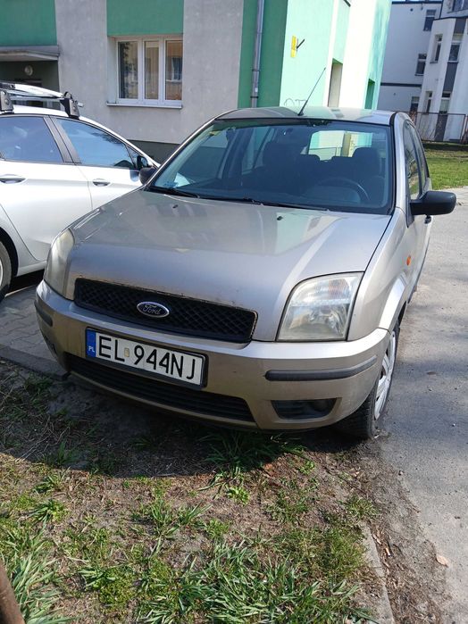 Ford Fusion z polskiego salonu