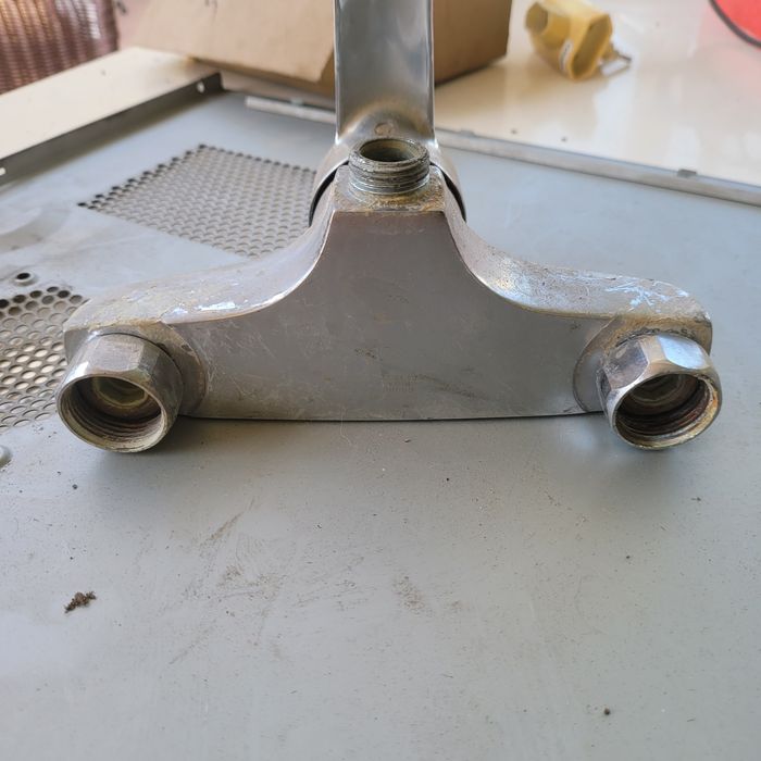 Misturadora da Grohe 
Inclui mis