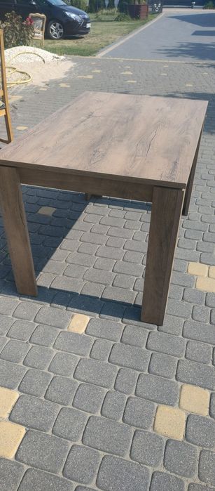 Nowoczesny Stół  w bdb stanie