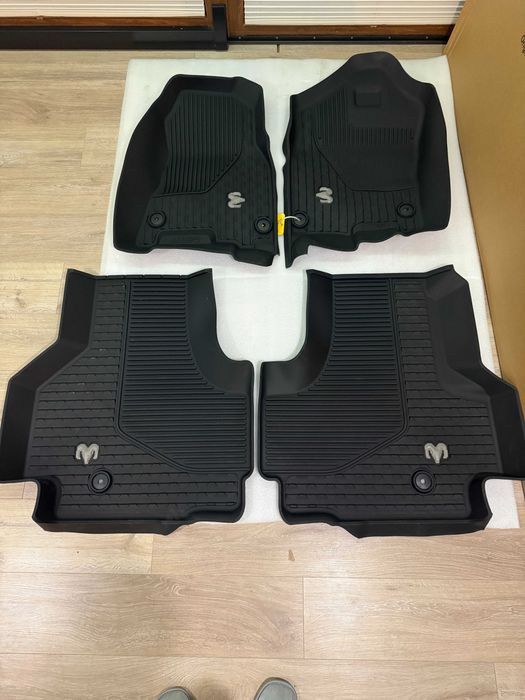 Dywaniki gumowe DODGE RAM IV DS 1500 Quad Cab Oryginał