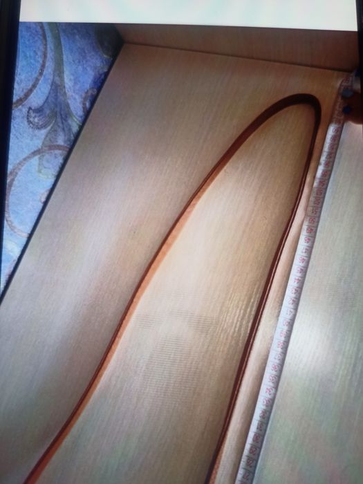 Коричнева сумка кругла