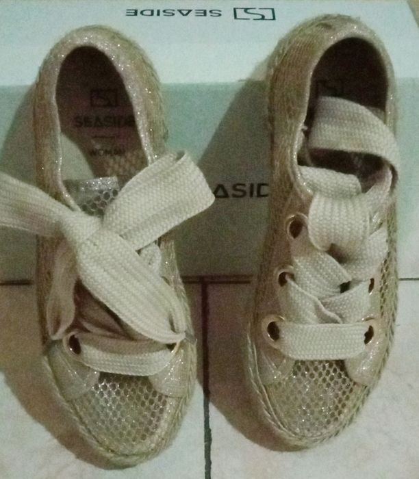 Tenis de verão 37