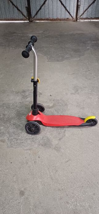 Várias bicicletas criança