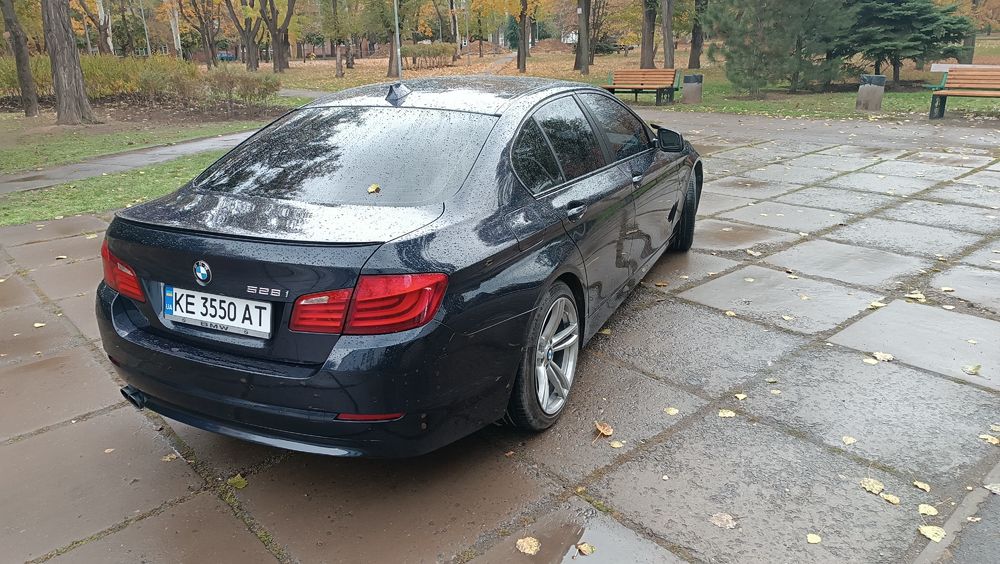Продаю БМВ 5  ф10.
