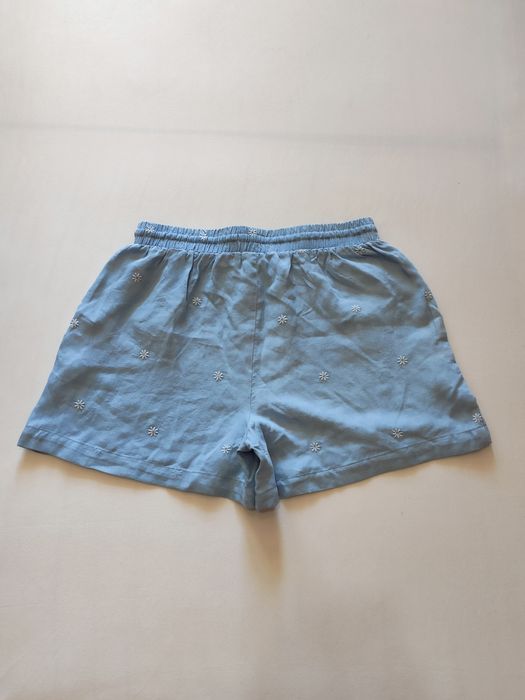Letnie spodenki na gumce S/M szorty w stokrotki Sinsay 100% lyocell