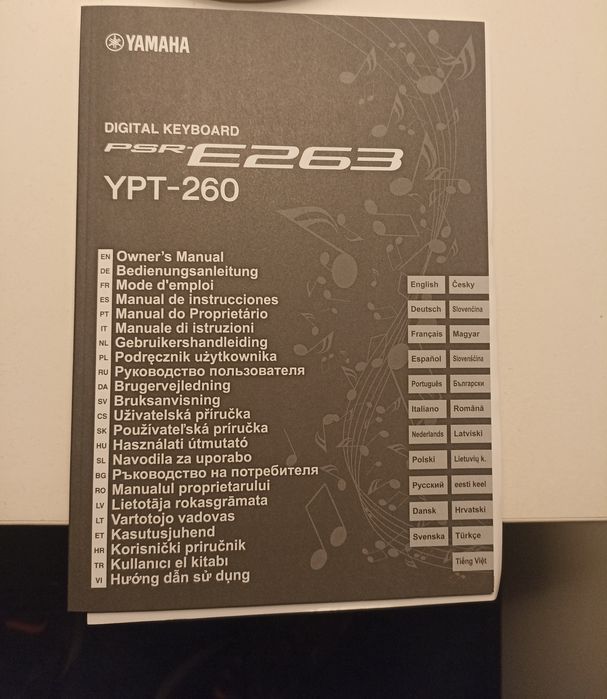 Teclado yamaha E 263