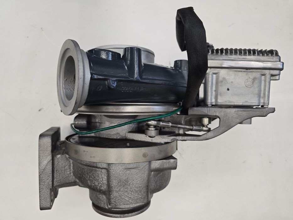 Turbosprężarka JOHN DEERE Harvester Z NOWYM Sterownikiem 24V