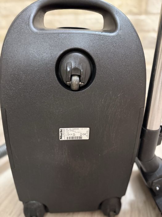 Пилосос Miele S 8340 / Complete C3