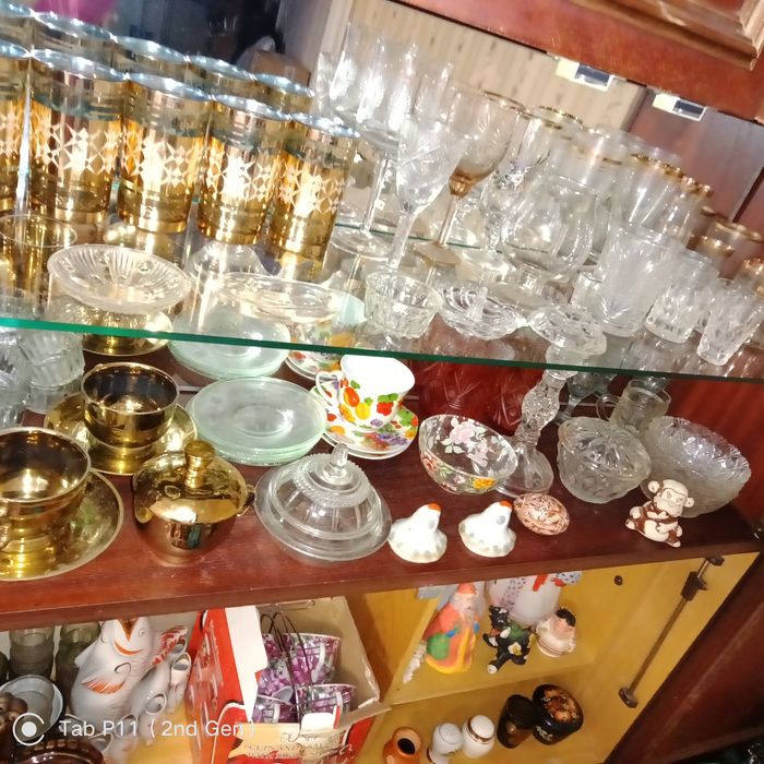 Посуд часів СРСР. Сервізи, стакани, миски, чайники.