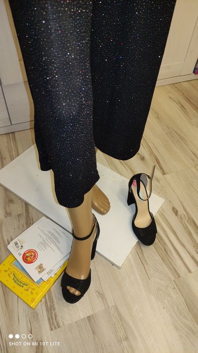 Kombinezon czarny imprezowy brokatowy