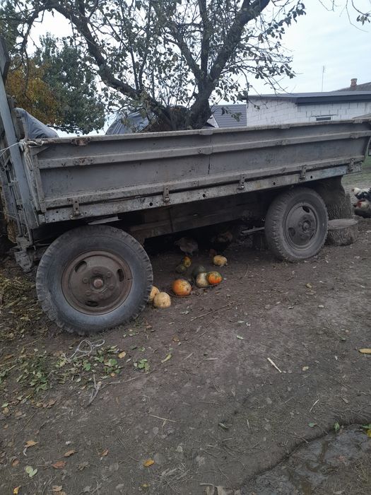 Продам прицеп бортовий