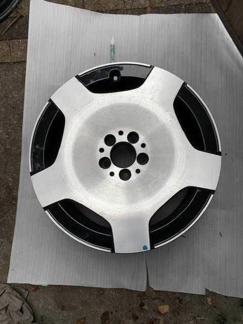 Mercedes W447 Viano V klasa  Vito felga 19 8j et52 ładna