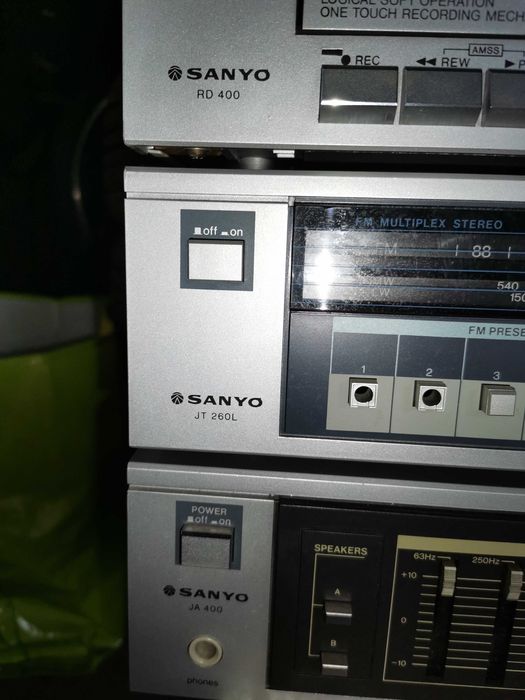 Sprzedam wieżę Sanyo