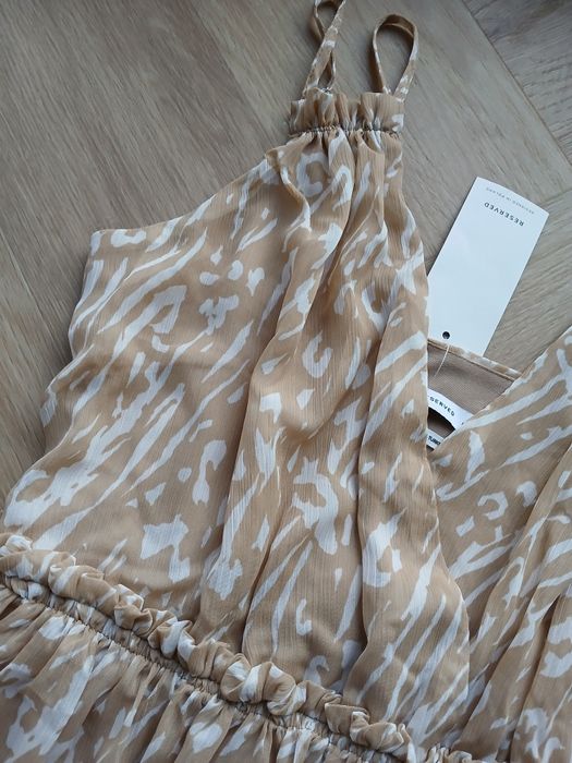 Beżowa sukienka maxi letnia na ramiączkach Reserved / rozmiar M