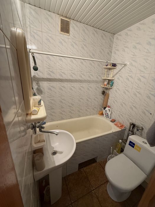 Продаж 1 кімнатної квартири, Яворів, площа Ринок