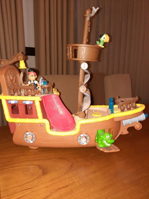 Jake e os piratas (barco musical)