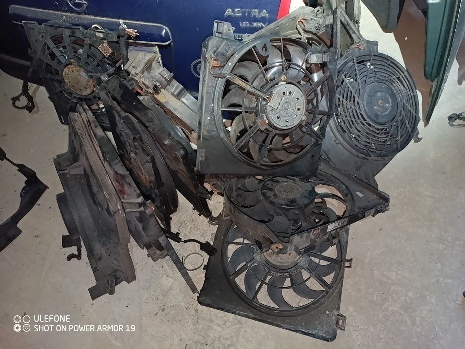 Вінтилятор охолодження Astra H 1.7-1.9 вінтилятор кондиціонера Zafira.