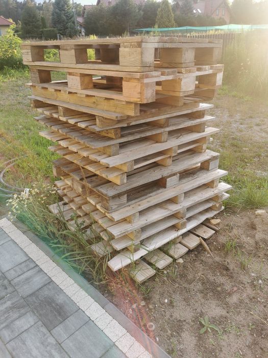 Palety drewniane 14 sztuk